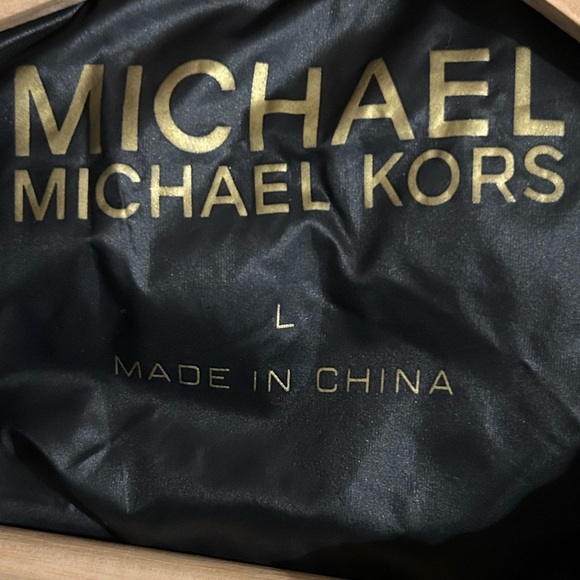 Michael Kors Puffer Vest size L / Large - Picture 8 of 8